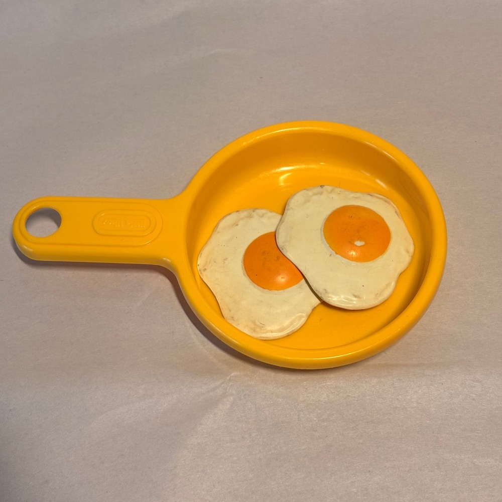 Little Tikes Play Food Frying Pan Eggs Kids OS Yellow Good Kitchen Toy Set